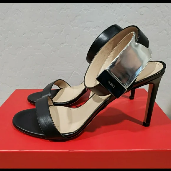 NWB! HUGO BOSS Women's West Sandal 90-C Shoes (9) Black/Silver